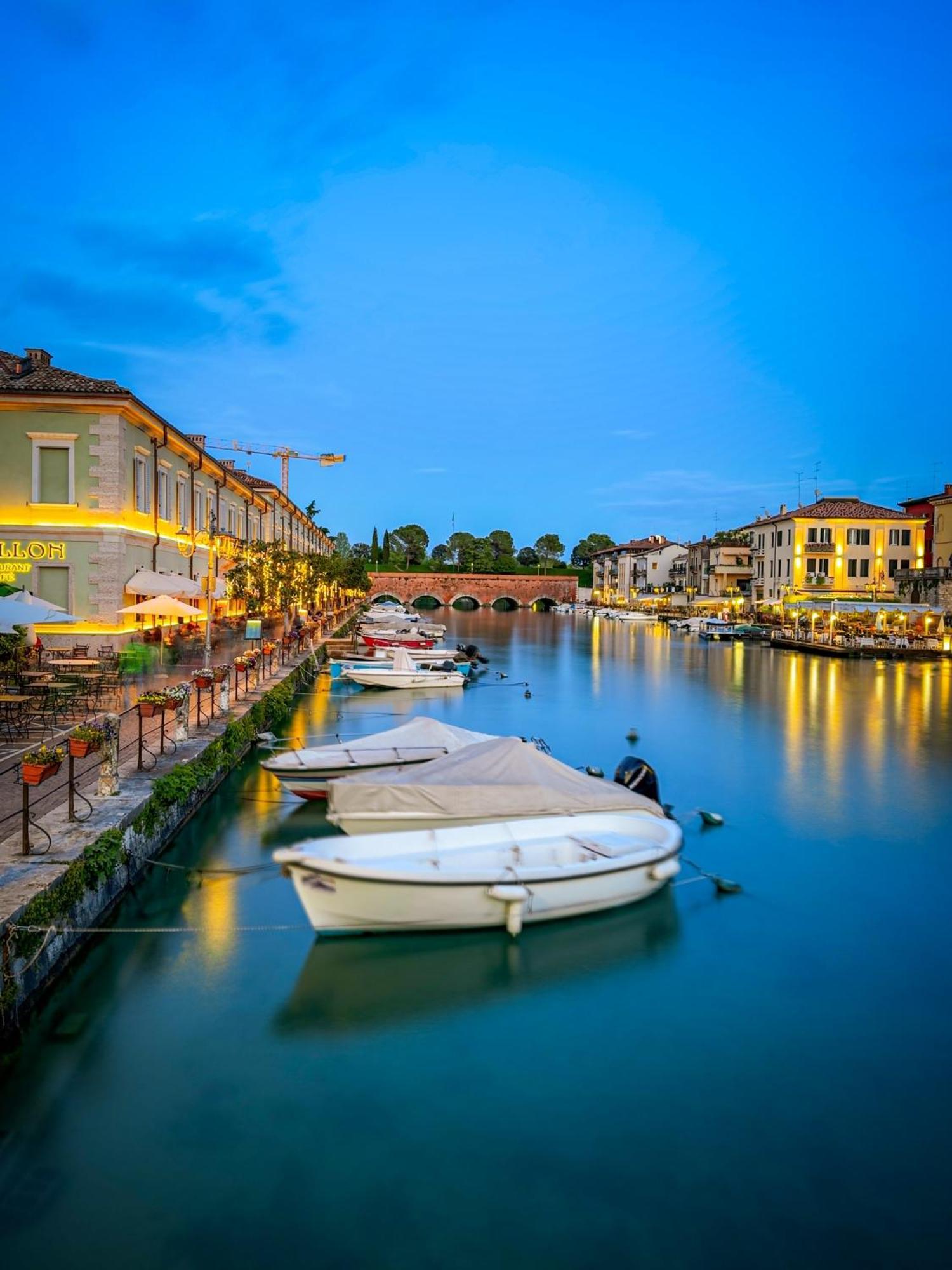 Villaggio Boschetti 10A Peschiera del Garda Buitenkant foto